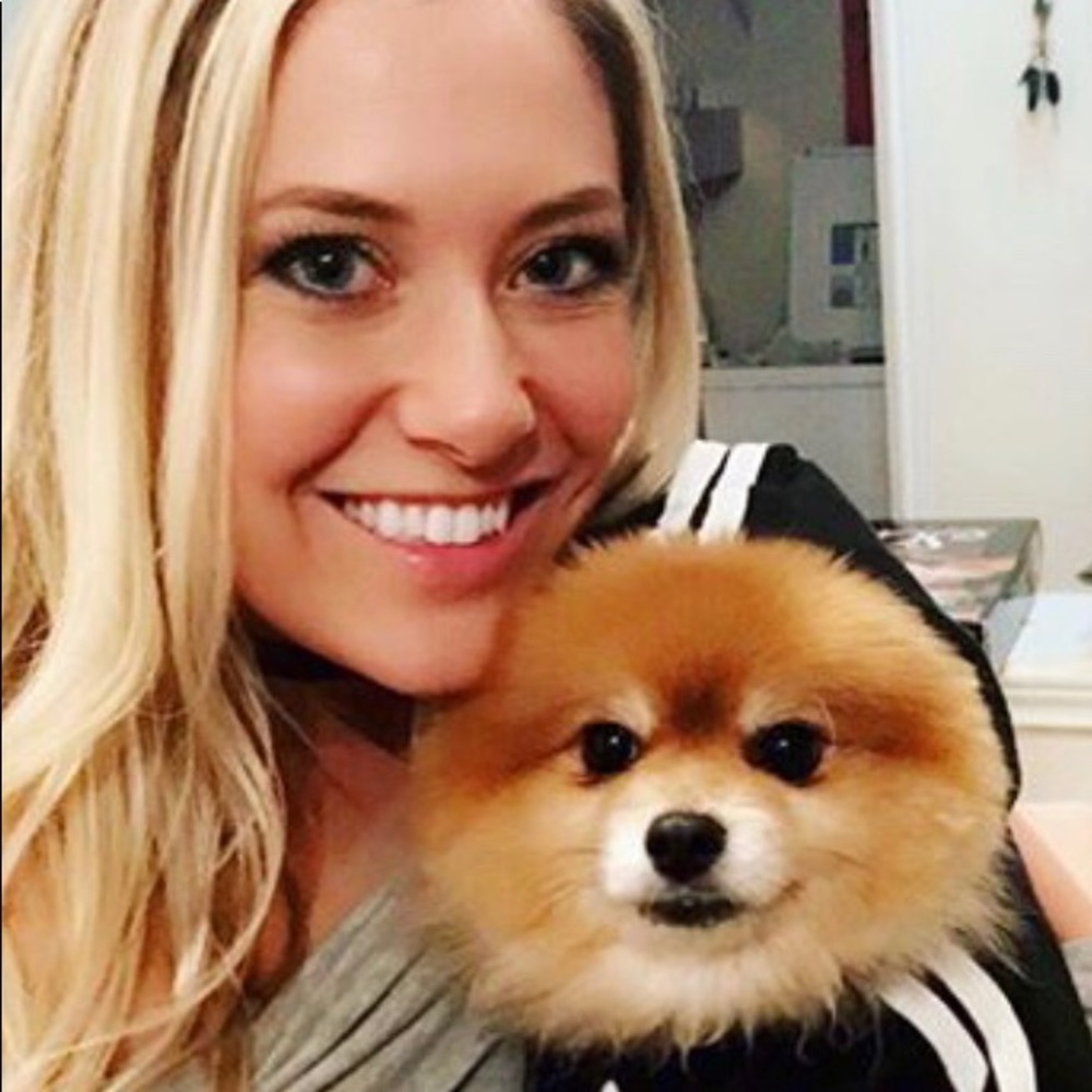 Meet your Posher, Alexis